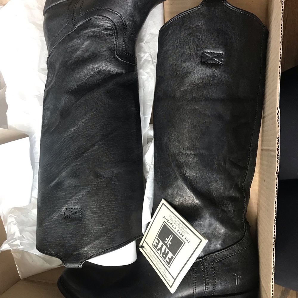 'Carson Tab' Tall Boot-black. New in box
